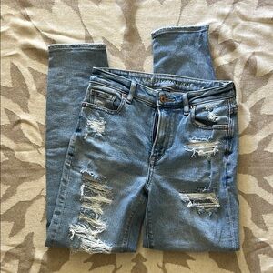 American Eagle Outfitters Women's Light Blue Ripped Skinny Jeans